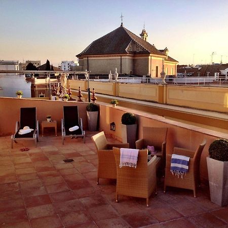 Life Apartments San Vicente Севілья Екстер'єр фото
